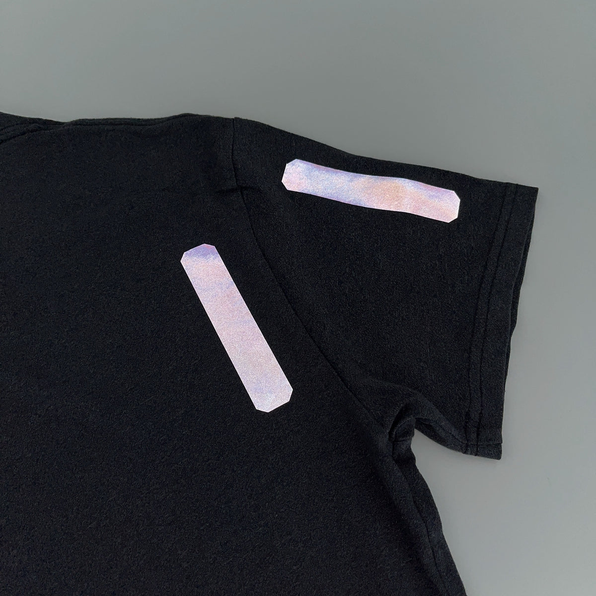 Iron on reflective material for clothing, light reflection test by Cyclistick