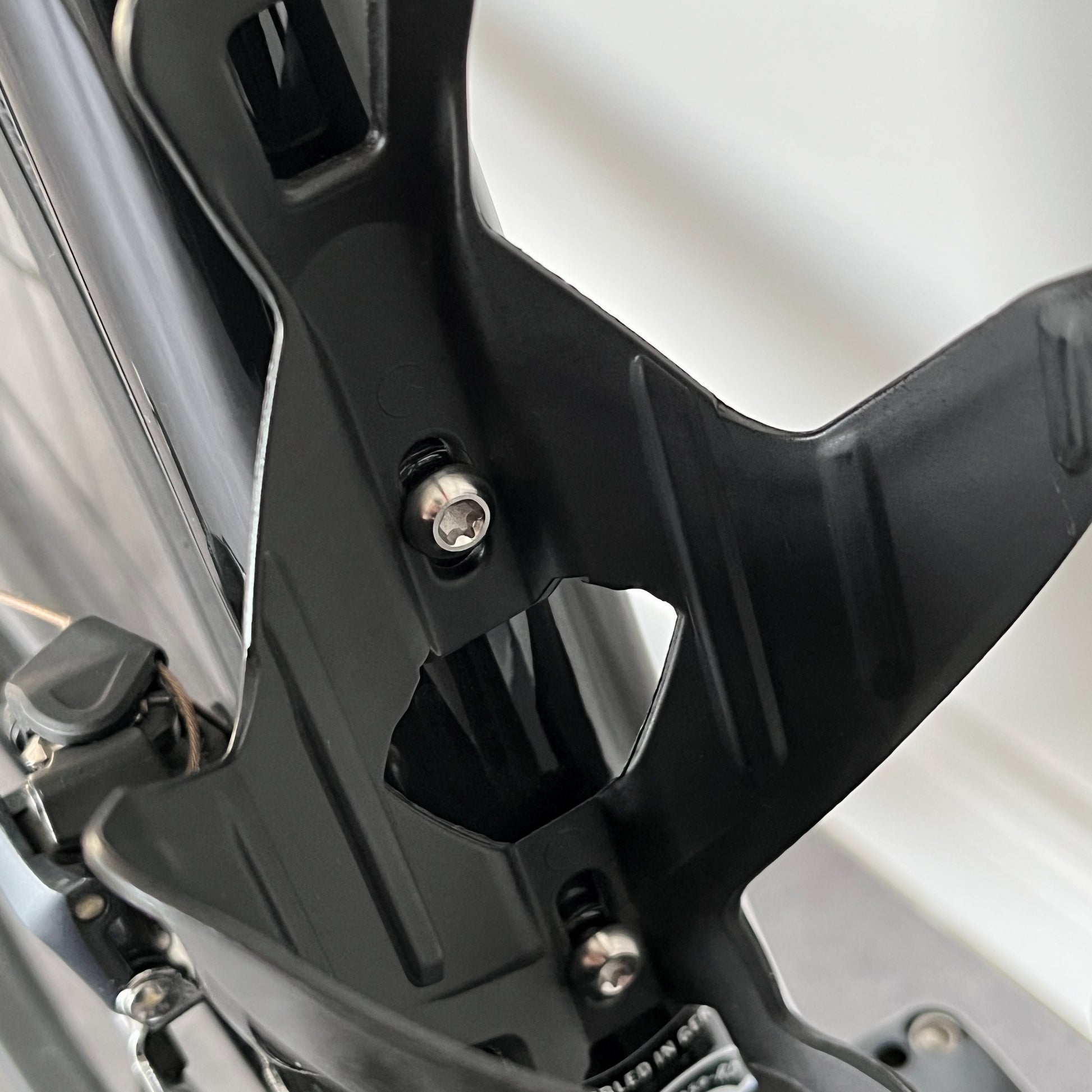 Titanium Bottle Cage Bolts by Cyclistick